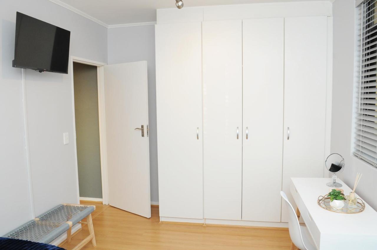 The Island Club Luxury 2 Bedroom Apartment Kapstaden Eksteriør billede